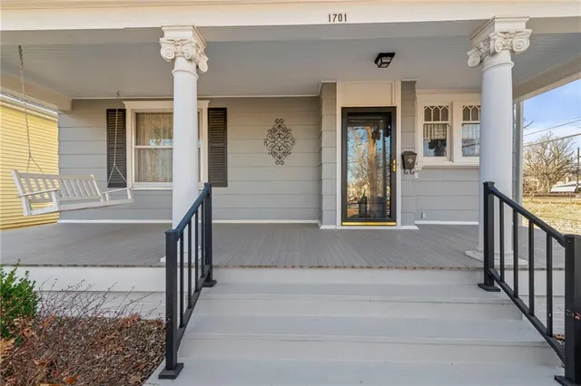 $275,000 | 1701 Main Street, Lexington, MO 64067