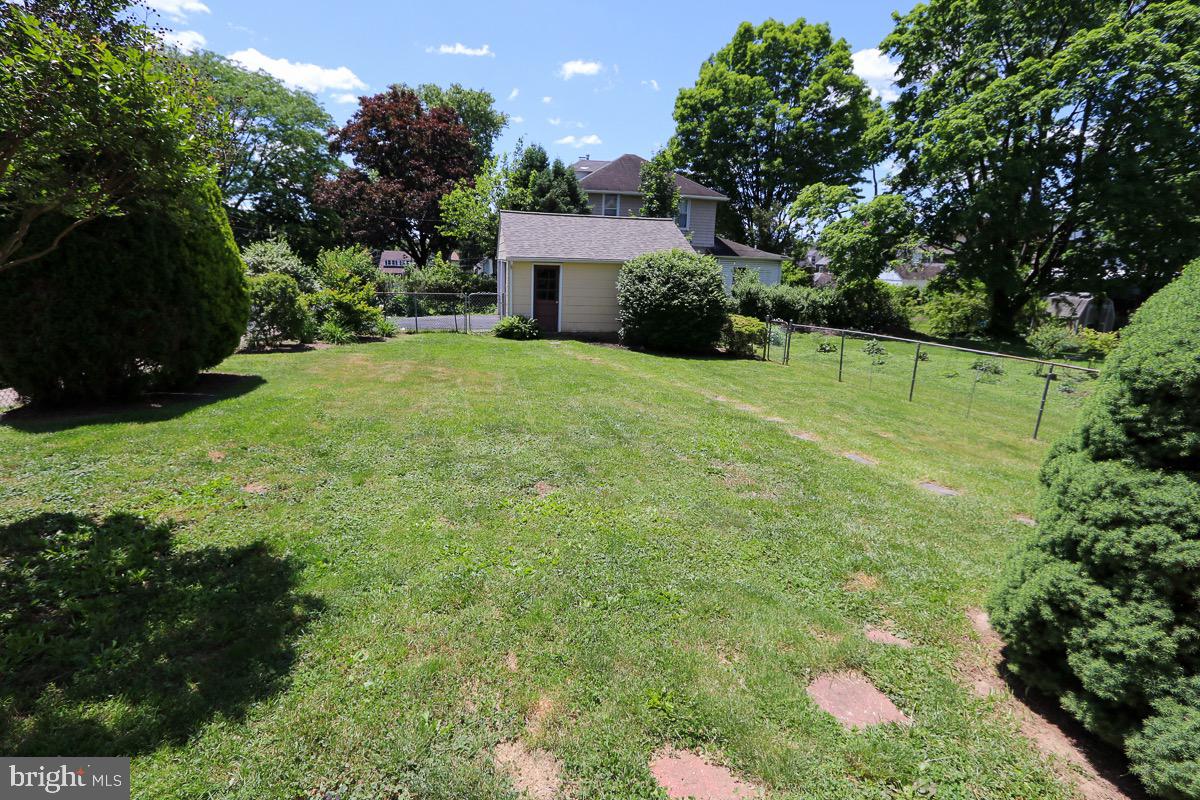 1952 Susquehanna Road Abington, PA 19001 - Photo 40 of 44