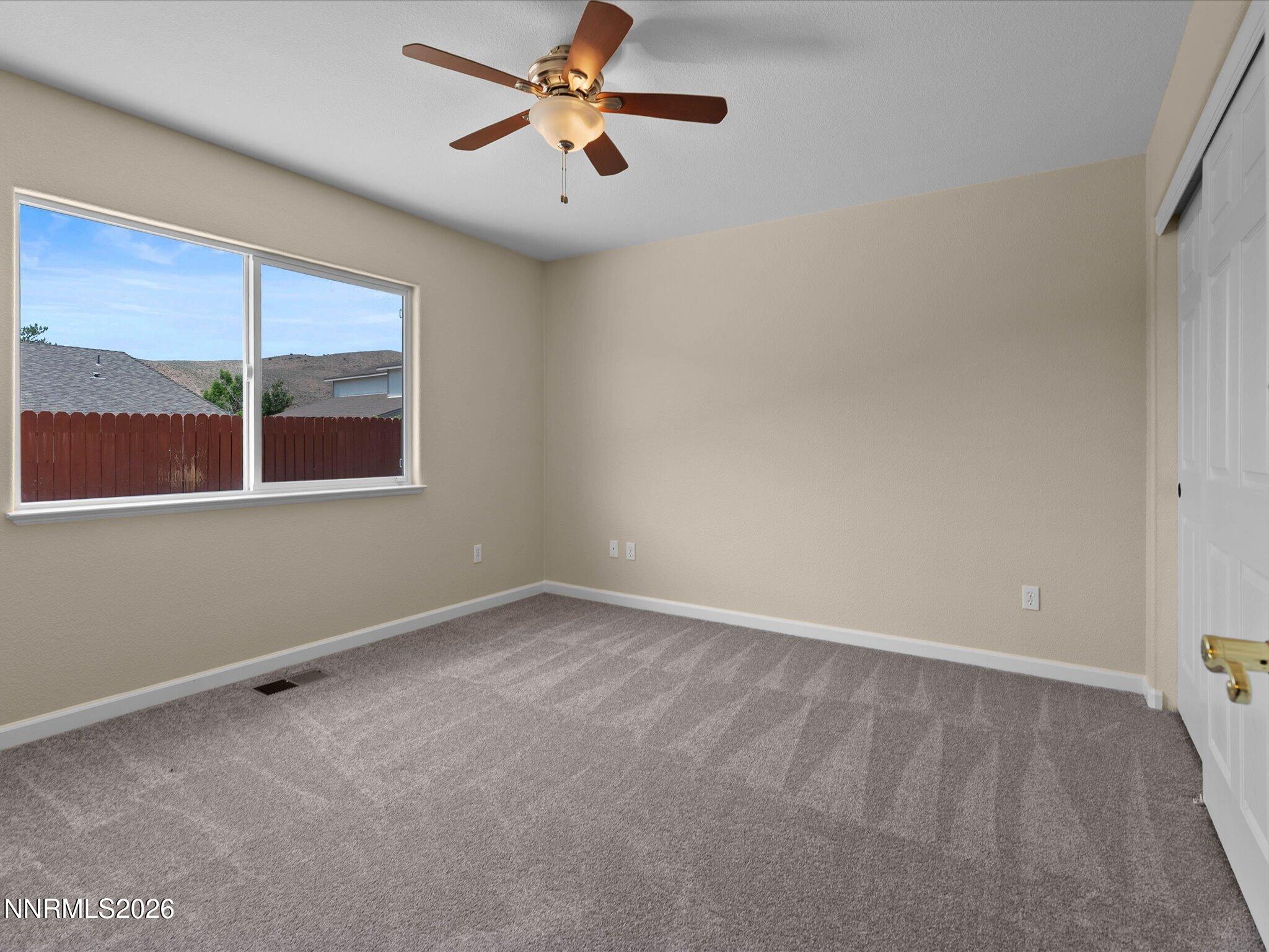 18327 Vineyard Court Reno, NV 89508 - Photo 12 of 30 15-18327 Vineyard Ct-114
