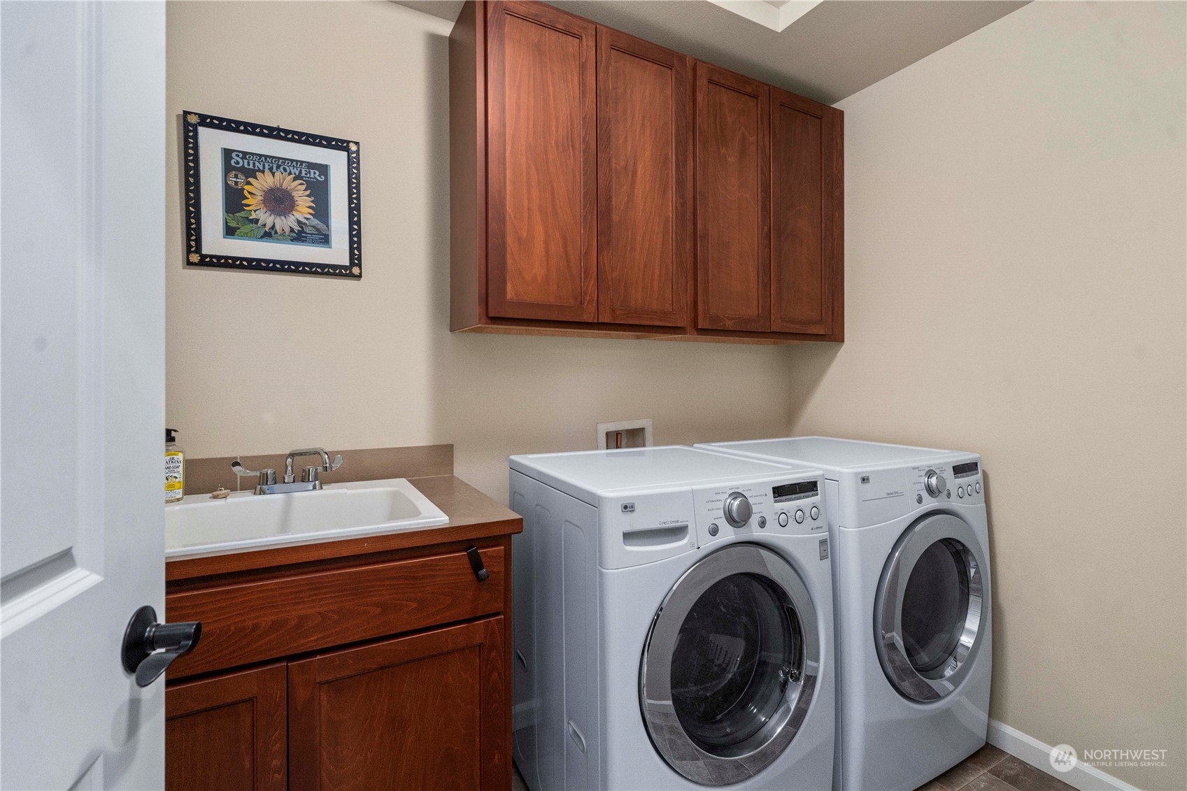 6765 Southeast 2nd Street Renton, WA 98059 - Photo 32 of 36 a utility room with dryer and washer