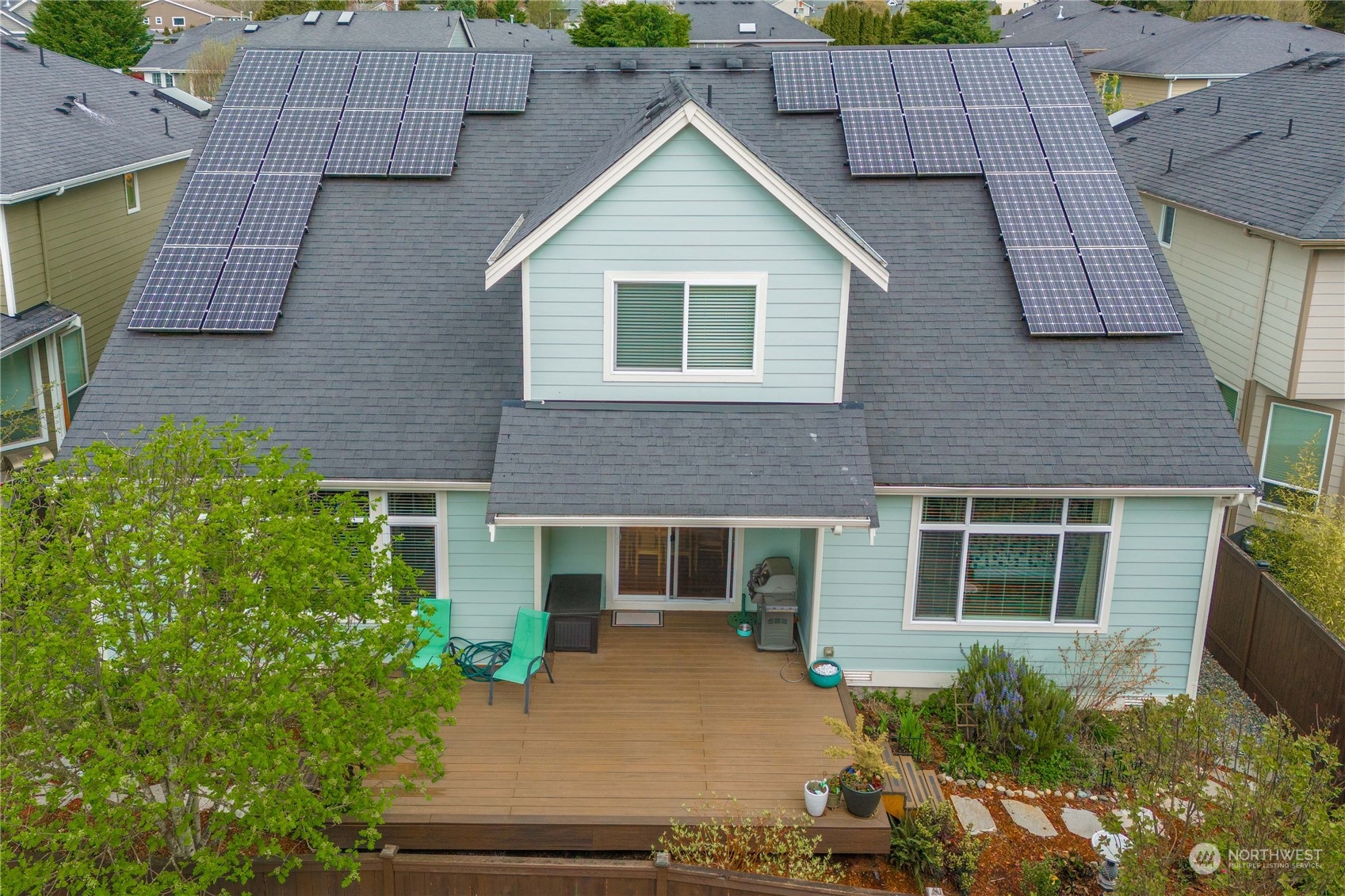 6765 Southeast 2nd Street Renton, WA 98059 - Photo 35 of 36 a house view with a outdoor space
