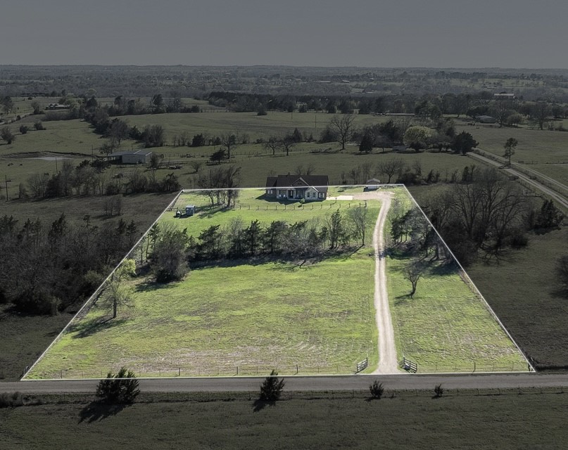 1813 Cemetery Road Bellville, TX 77418 - Photo 23 of 27