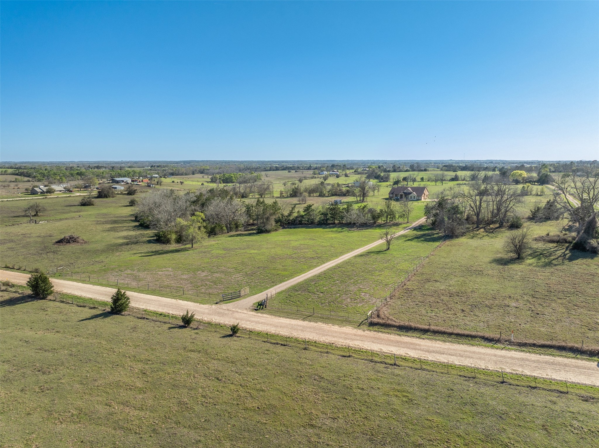 1813 Cemetery Road Bellville, TX 77418 - Photo 4 of 27 a view of a field with an ocean