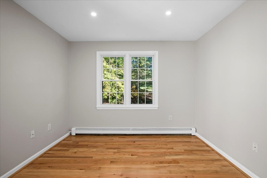 56 Ireta Road Shrewsbury, MA 01545 - Photo 21 of 41