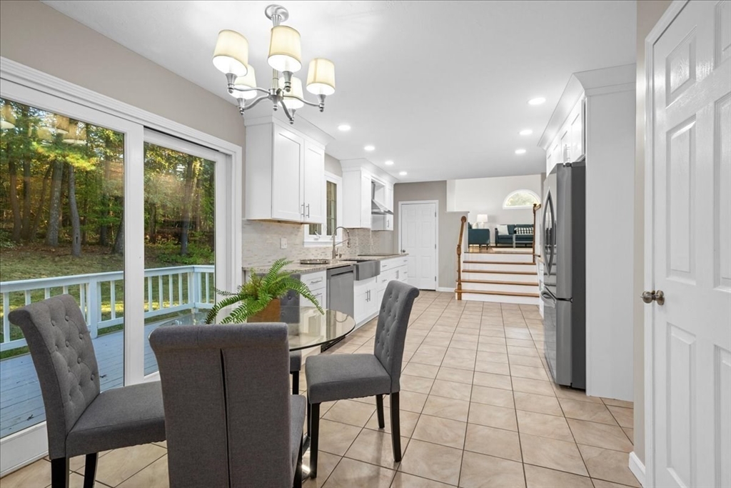 56 Ireta Road Shrewsbury, MA 01545 - Photo 3 of 41