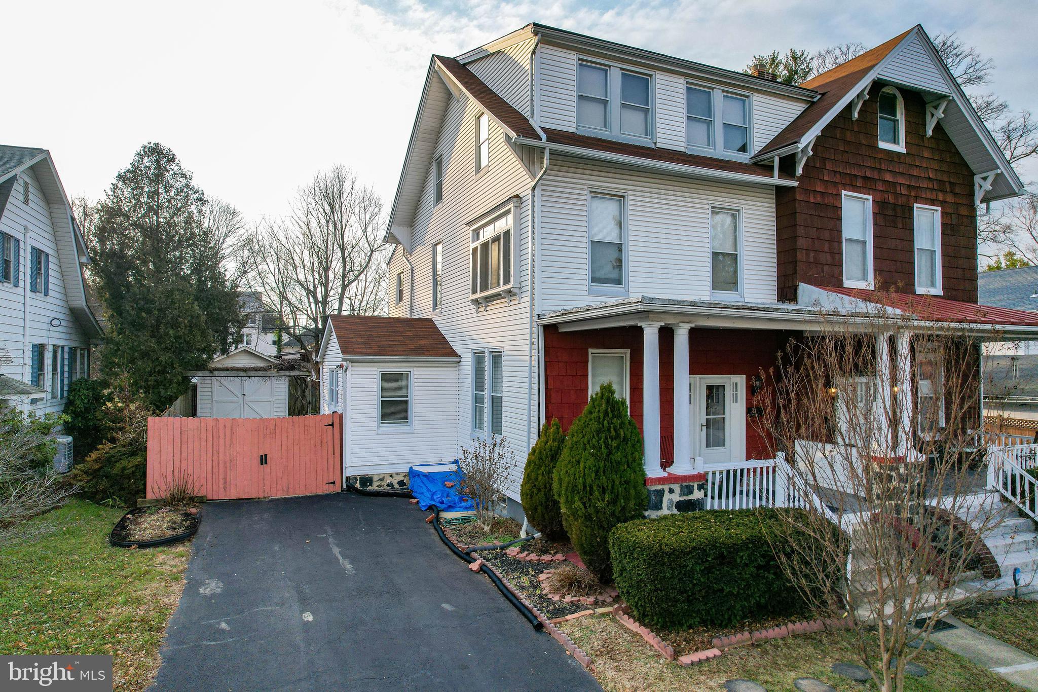 4 Cedarwood Road Catonsville, MD 21228 - Photo 1 of 3 3 full levels above ground! 5 bedrooms!