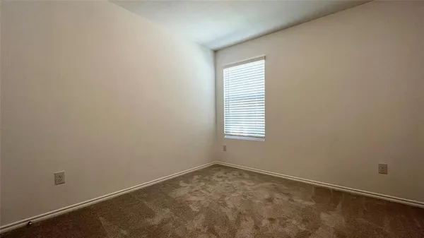 $2,099 | 812 Poppy Cove Lane, Princeton, TX 75407