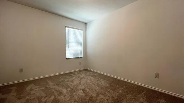 $2,099 | 812 Poppy Cove Lane, Princeton, TX 75407