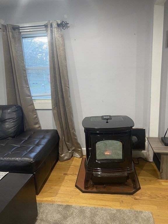 139 Braley Road Freetown, MA 02717 - Photo 8 of 26 Gallery Image 8