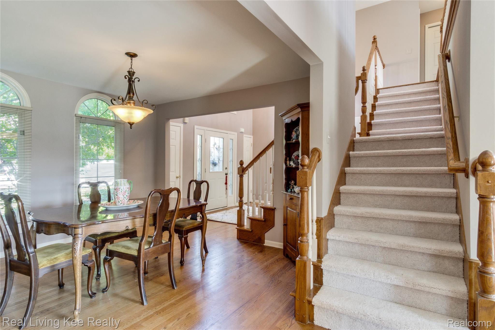6519 Chatham Circle Rochester, MI 48306 - Photo 14 of 50 Interiors (6 of 61).jpg