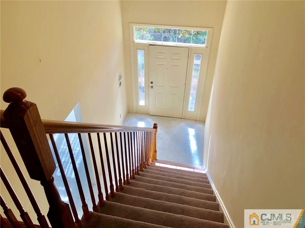 67 B Winthrop Road Monroe Township, NJ 08831 - Photo 3 of 24 Gallery Image 3
