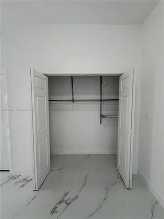 $1,600 | 16242 Southwest 42nd Terrace, Miami, FL 33185