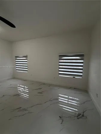 $1,600 | 16242 Southwest 42nd Terrace, Miami, FL 33185