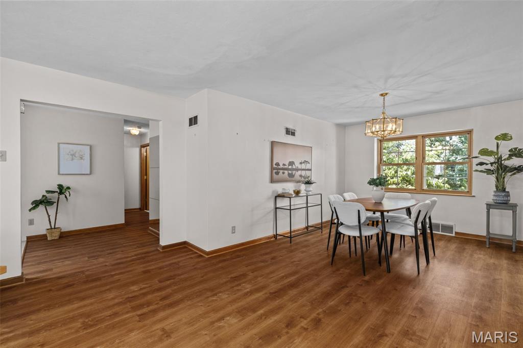 10 Finlay Road St. Louis, MO 63122 - Photo 10 of 69 Gallery Image 10