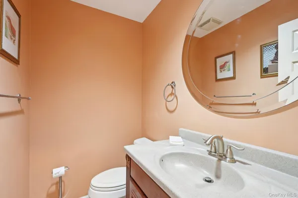 $625,000 | 10 Omni Court, New City, NY 10956