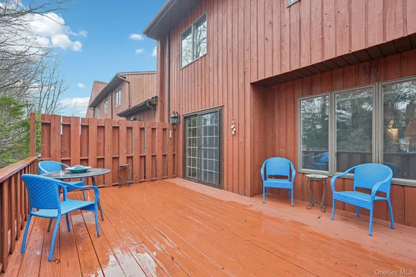 $625,000 | 10 Omni Court, New City, NY 10956