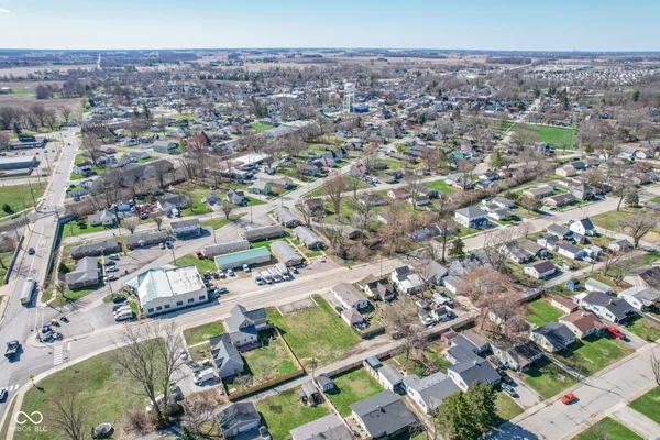 $189,000 | 443-445 East Michigan Street, Fortville, IN 46040