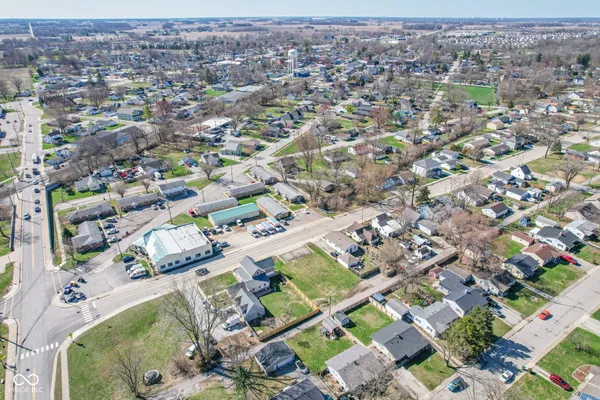 $189,000 | 443-445 East Michigan Street, Fortville, IN 46040