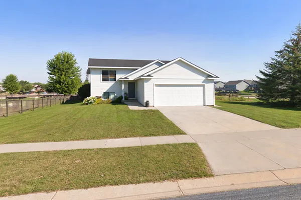 $327,000 | 801 10th Street Northwest, Kasson, MN 55944