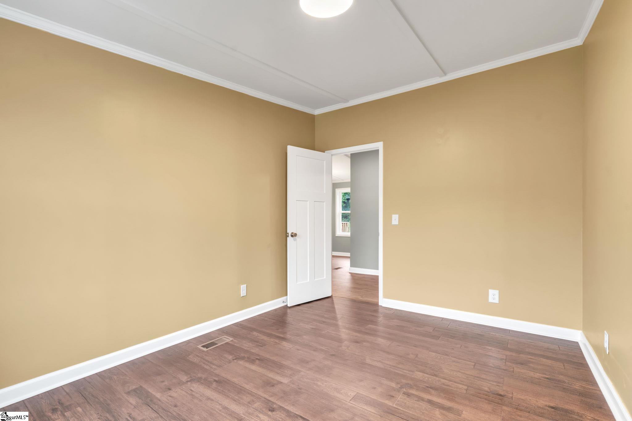 423 Valleybrook Lane Greer, SC 29651 - Photo 20 of 31 Gallery Image 20