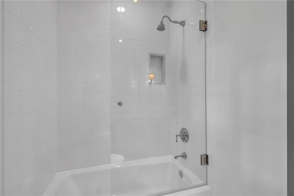 425 Broadland Road Northwest Atlanta, GA 30342 - Photo 47 of 58