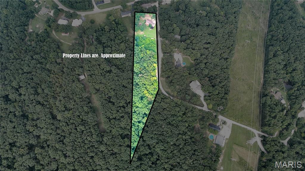 2244 Henson Farm Road Festus, MO 63028 - Photo 2 of 27