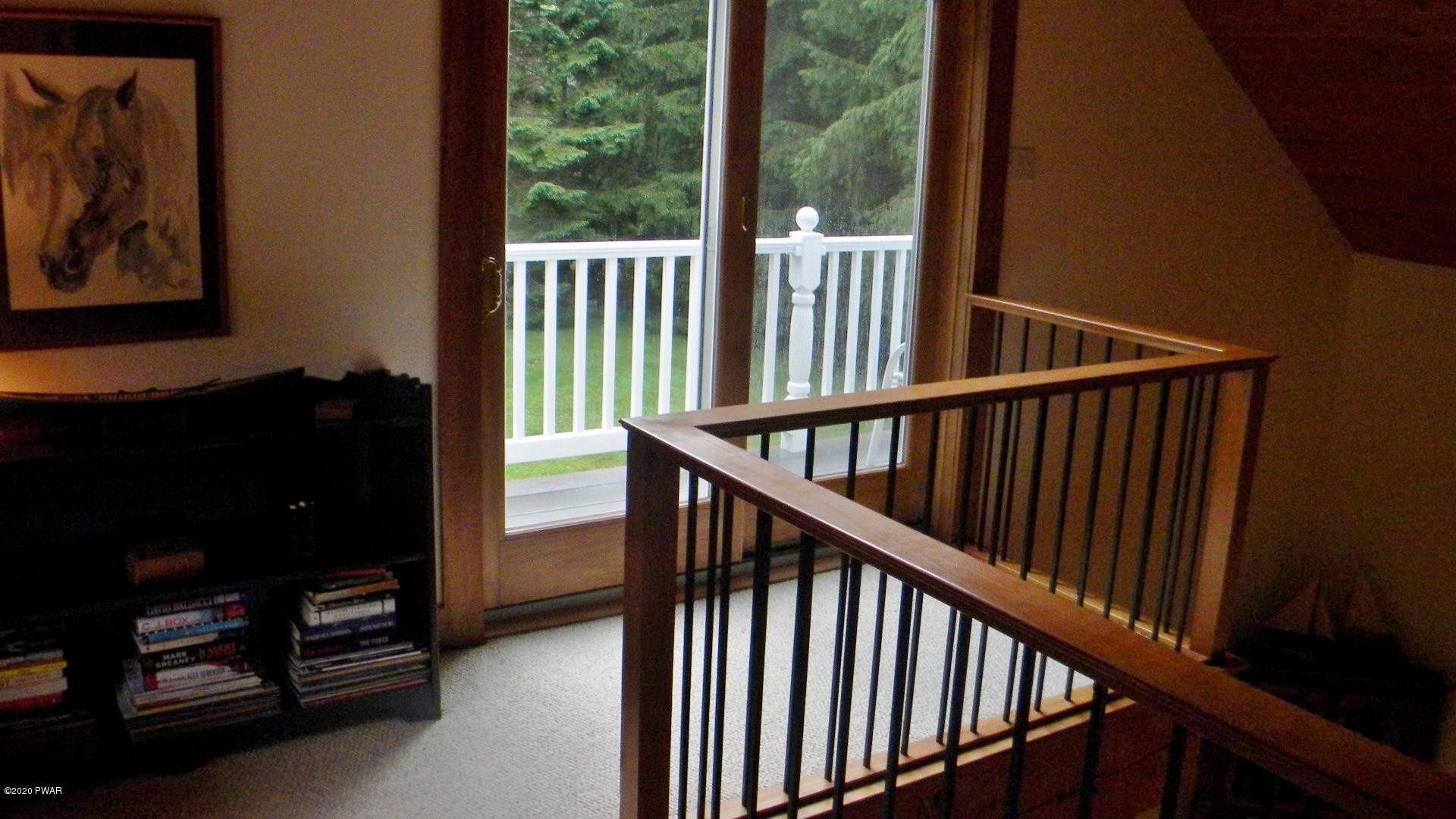 405 Sawmill Road Greentown, PA 18426 - Photo 36 of 61 28-Loft