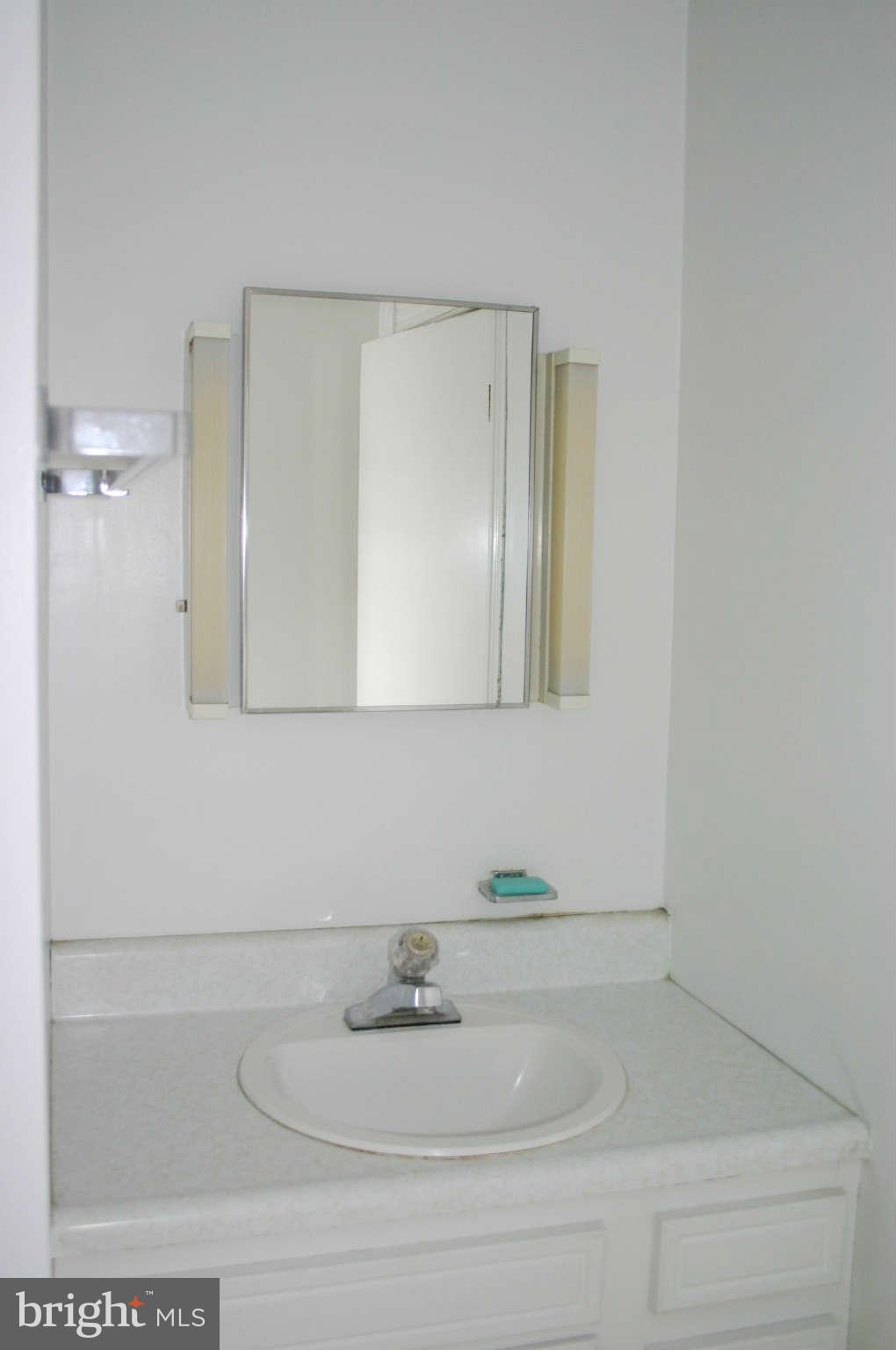 208 West 3rd Avenue Ranson, WV 25438 - Photo 14 of 15 Bath