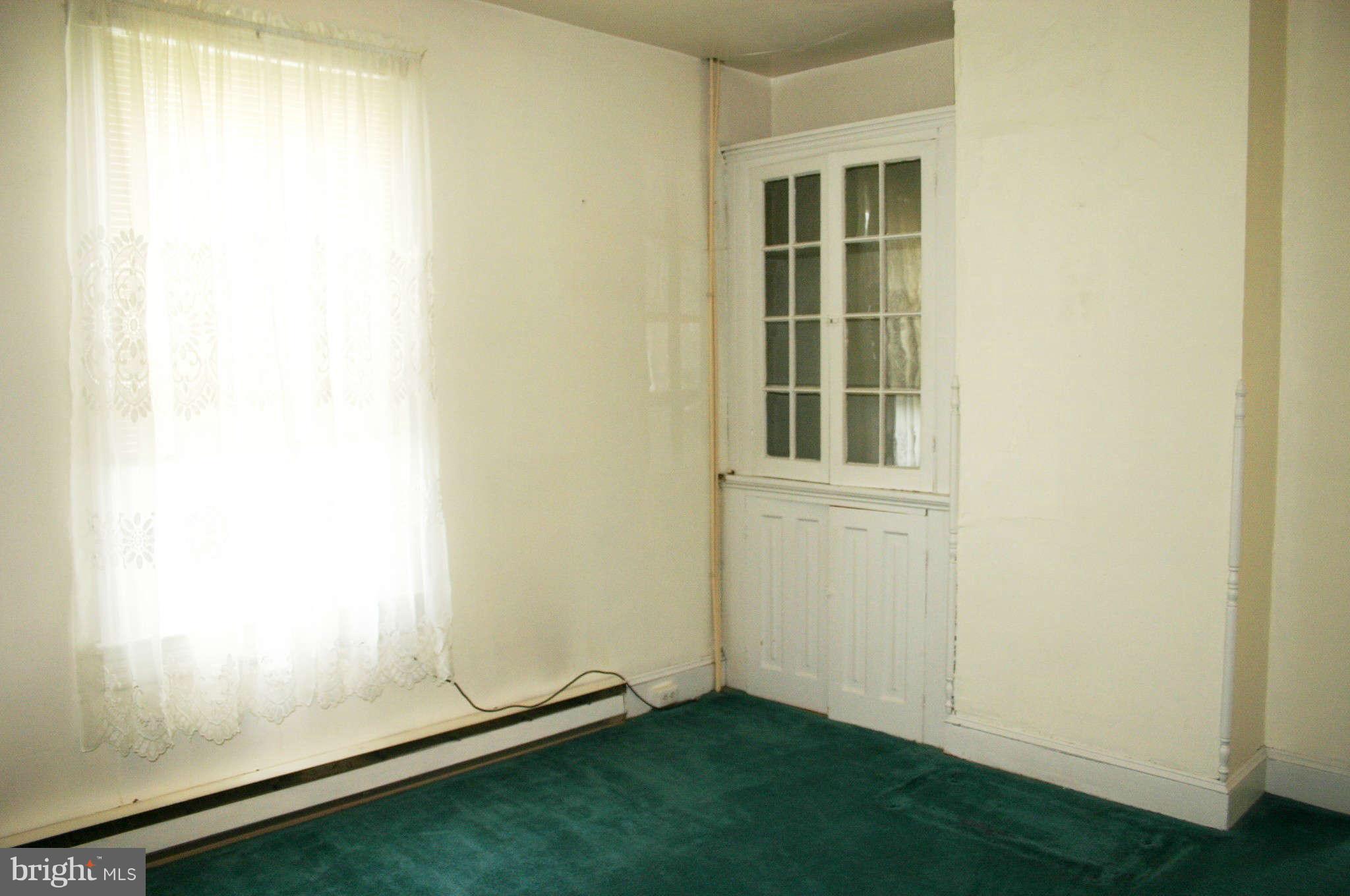208 West 3rd Avenue Ranson, WV 25438 - Photo 6 of 15 Dining Room