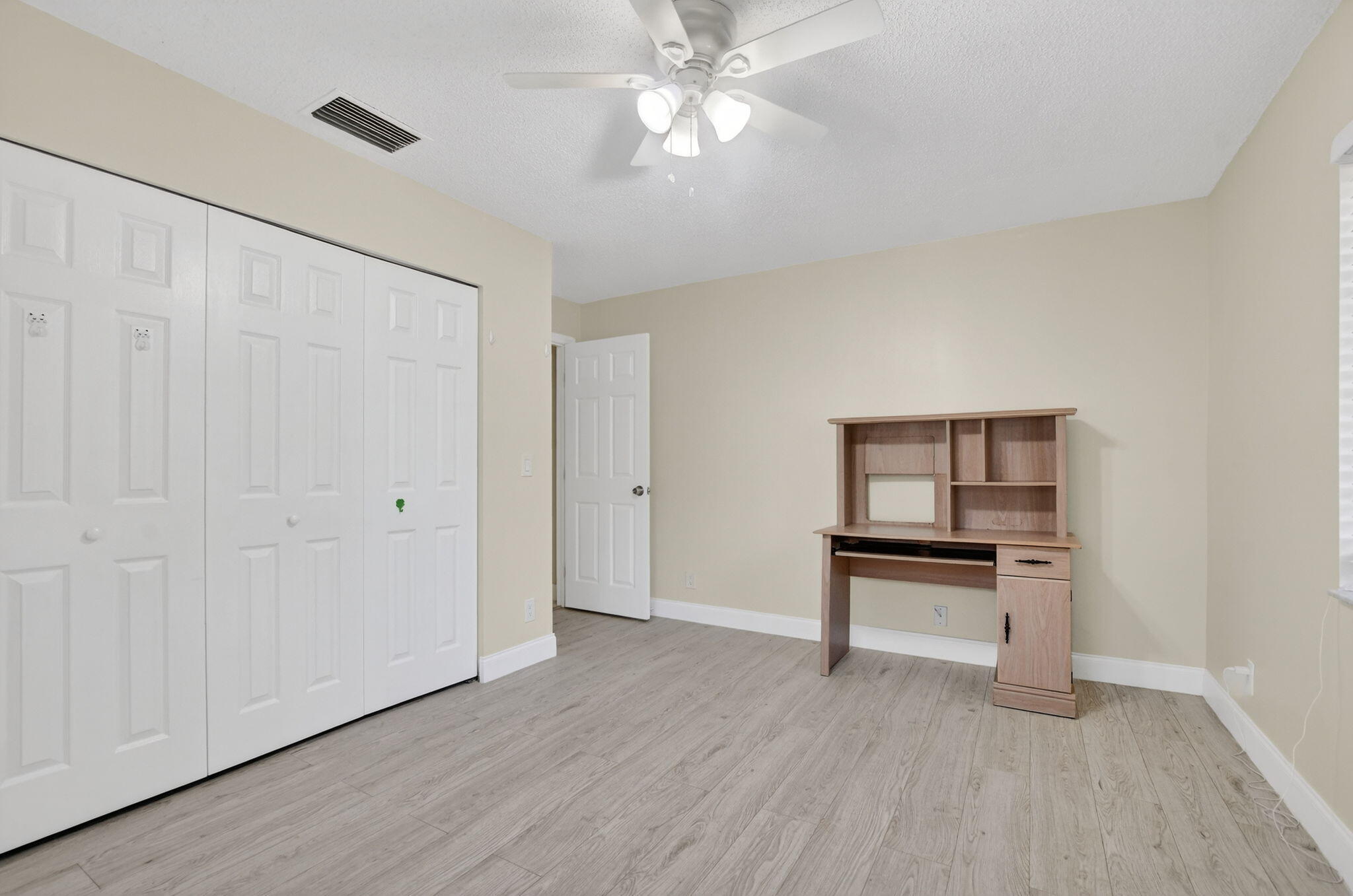 22334 Southwest 57th Circle Boca Raton, FL 33428 - Photo 24 of 29 30-web-or-mls-DSC_1162