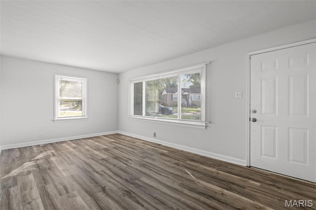 8234 Airport Road St. Louis, MO 63134 - Photo 9 of 26