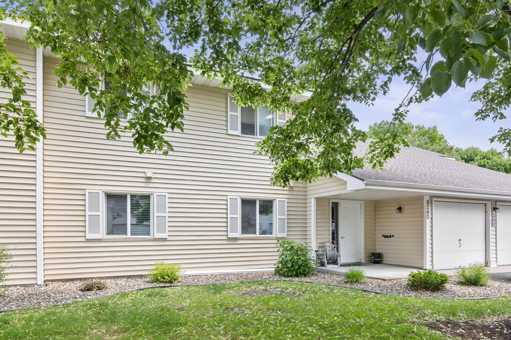 6242 Magda Drive, Unit B Maple Grove, MN 55369 - Photo 11 of 11