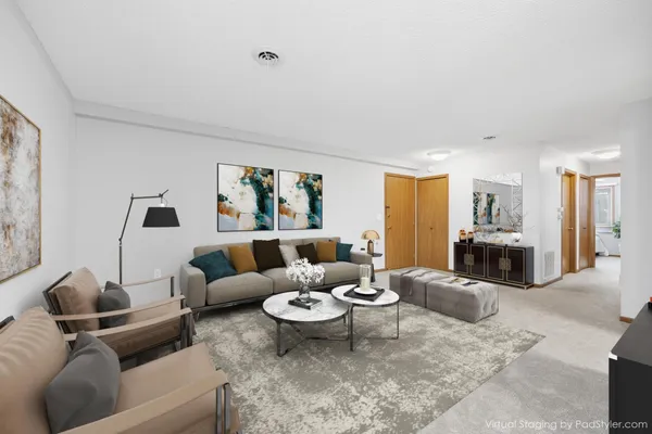 $200,000 | 6242 Magda Drive, Unit B, Maple Grove, MN 55369