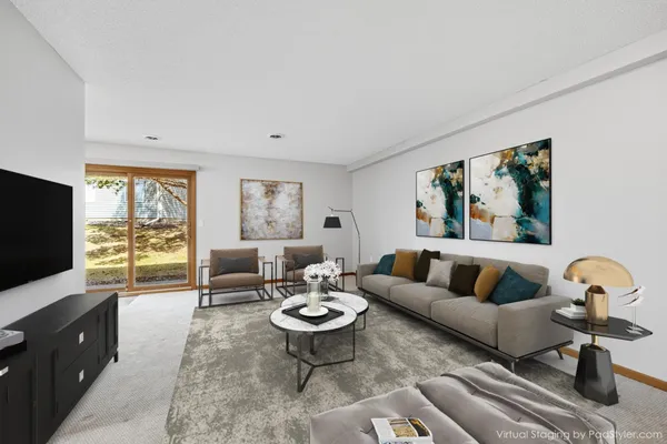 $200,000 | 6242 Magda Drive, Unit B, Maple Grove, MN 55369