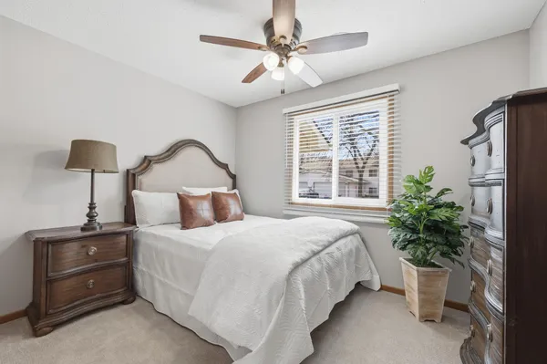 $200,000 | 6242 Magda Drive, Unit B, Maple Grove, MN 55369