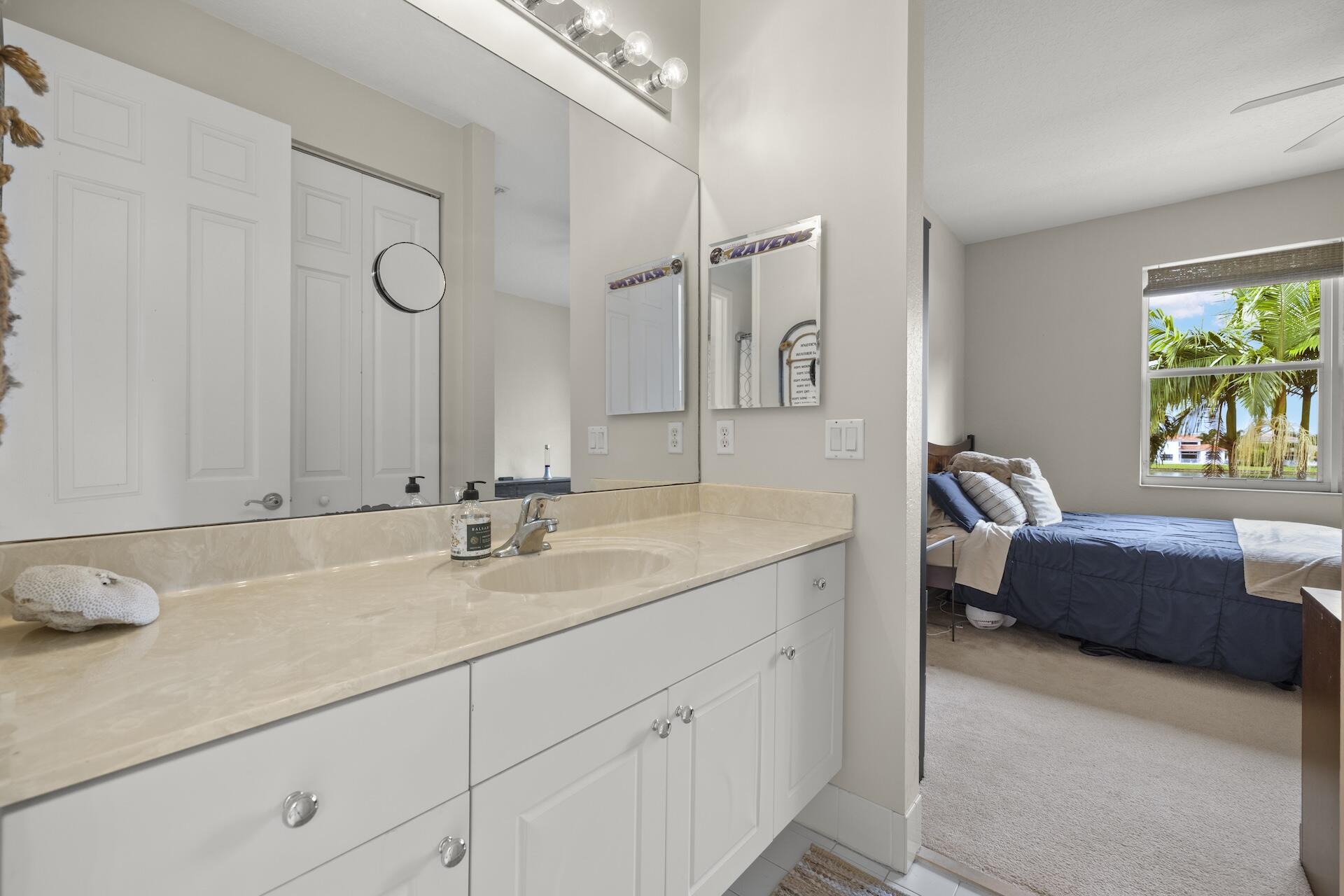 1336 Beacon Circle Wellington, FL 33414 - Photo 25 of 40 jack and jill