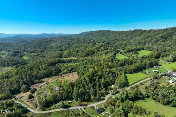 $369,000 | 1311 Deer Run Road, Mountain City, TN 37683