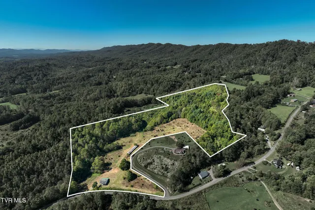 $445,000 | 1311 Deer Run Road, Mountain City, TN 37683