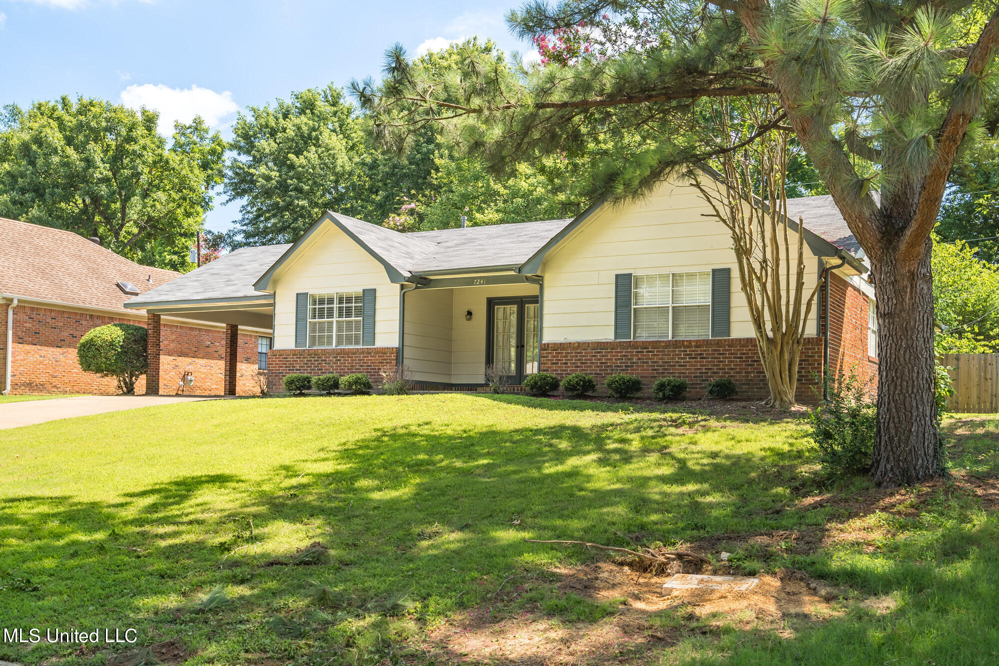 7241 Kingcrest Road Olive Branch, MS 38654 - Photo 2 of 24 238859m_02-snapsold-screen-7241 Kingcres