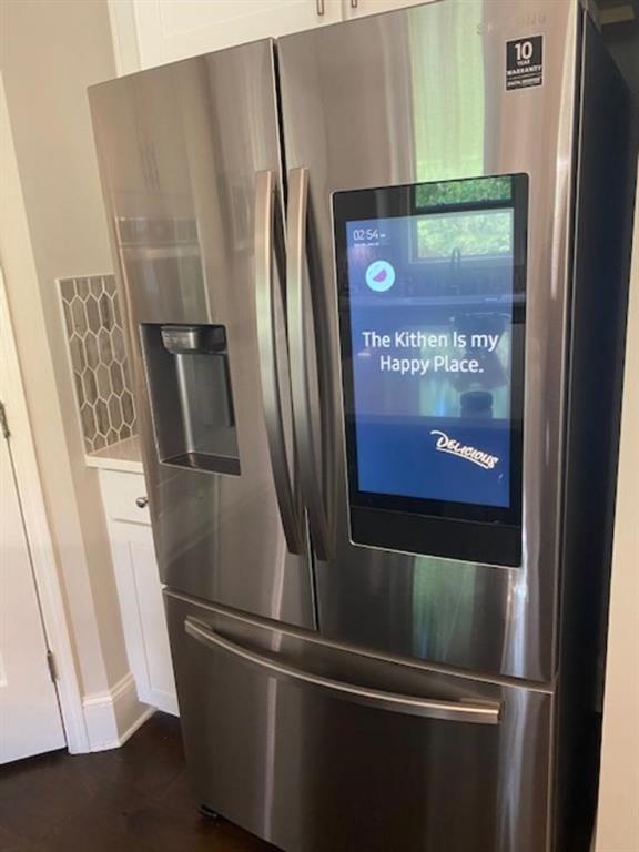 1846 Hamilton Lake Parkway Buford, GA 30519 - Photo 15 of 15 a close view of refrigerator