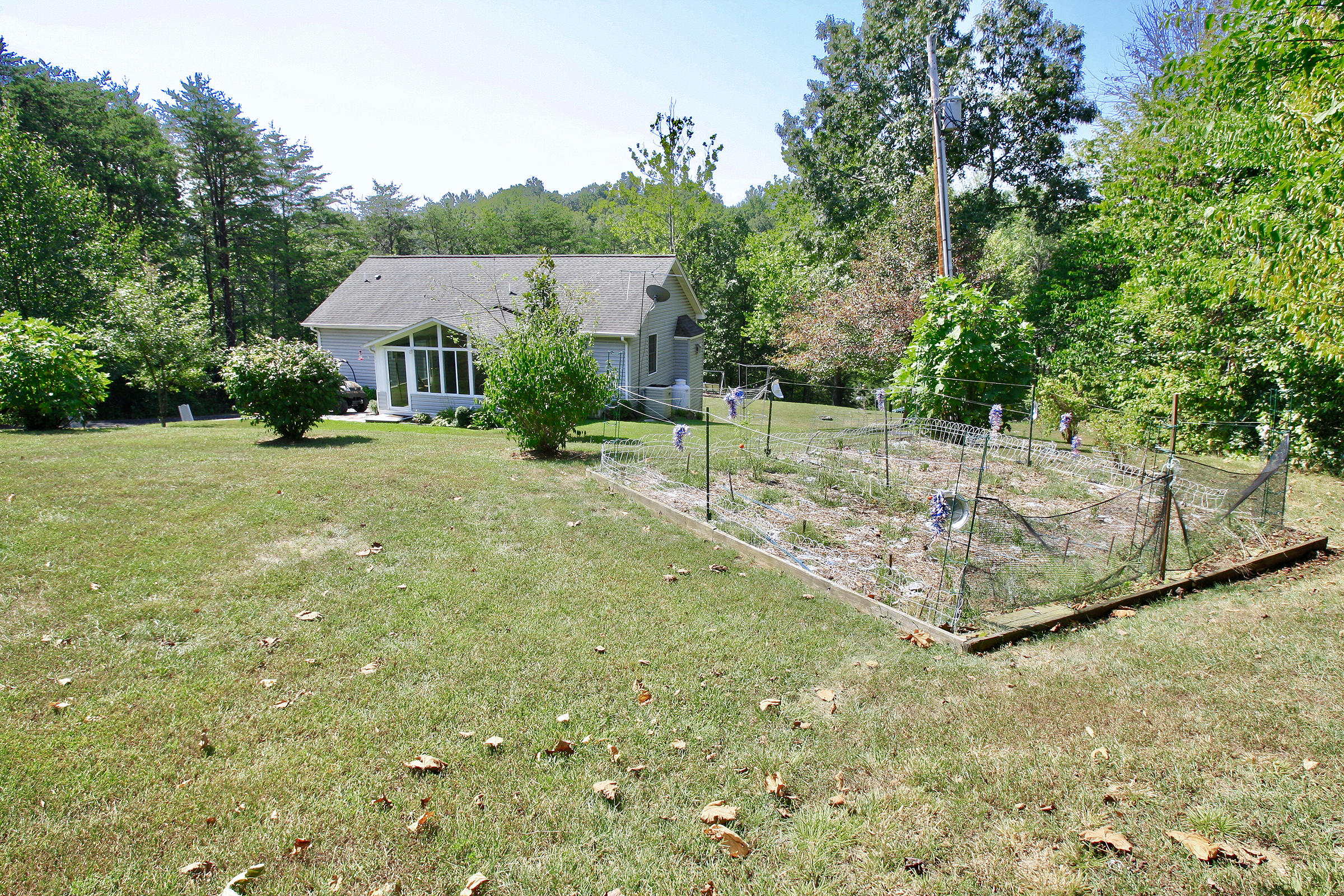 675 Major Holland Road Union Hall, VA 24176 - Photo 43 of 57 _V4B0794