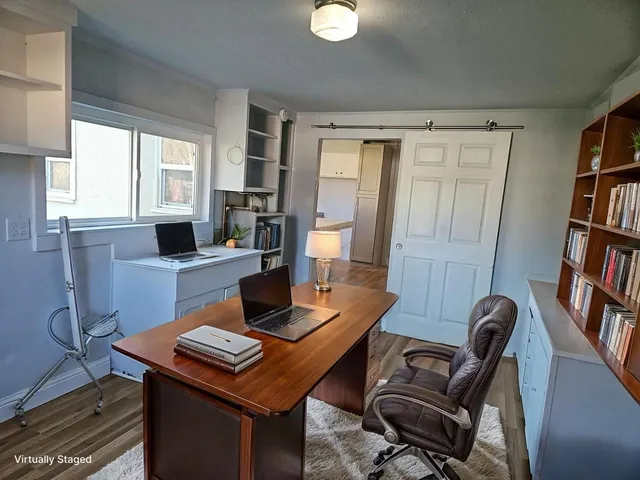 $2,600 | 712 West Gibson Road, Woodland, CA 95695