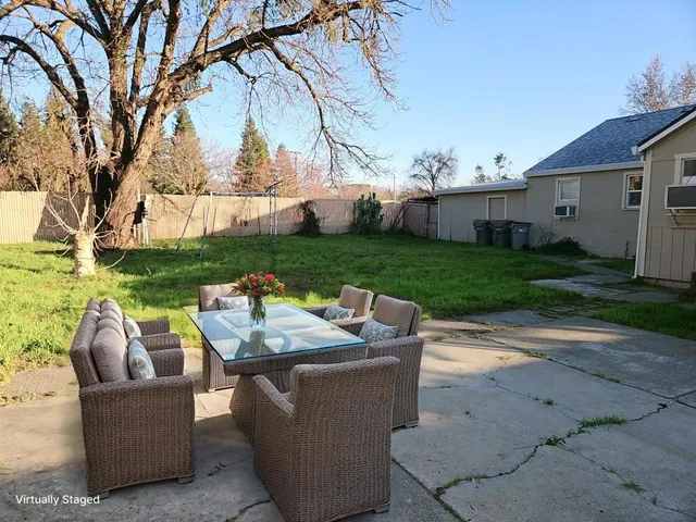 $2,600 | 712 West Gibson Road, Woodland, CA 95695