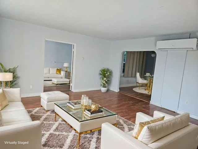 $2,600 | 712 West Gibson Road, Woodland, CA 95695