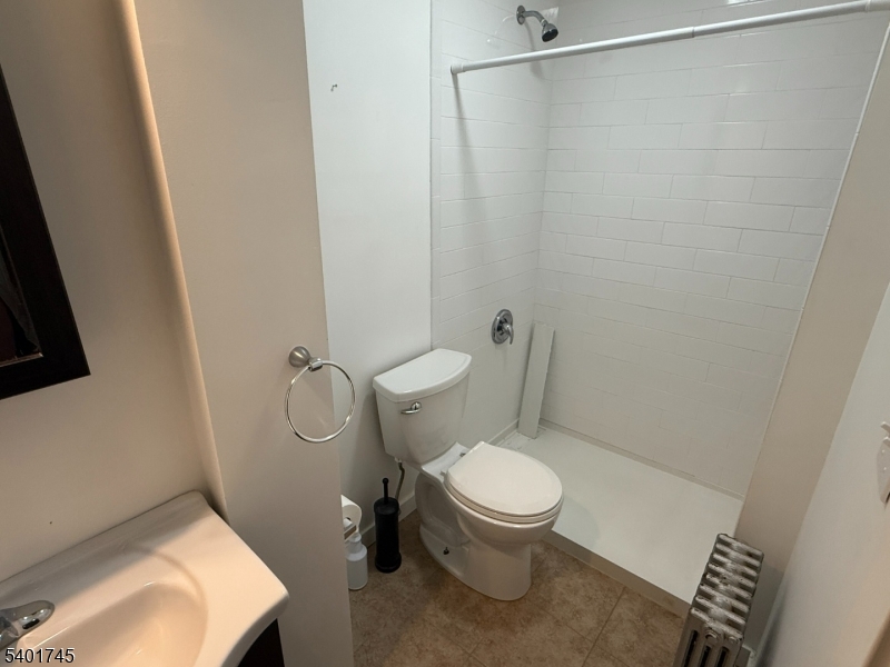 69 West Somerset Street Raritan, NJ 08869 - Photo 9 of 12