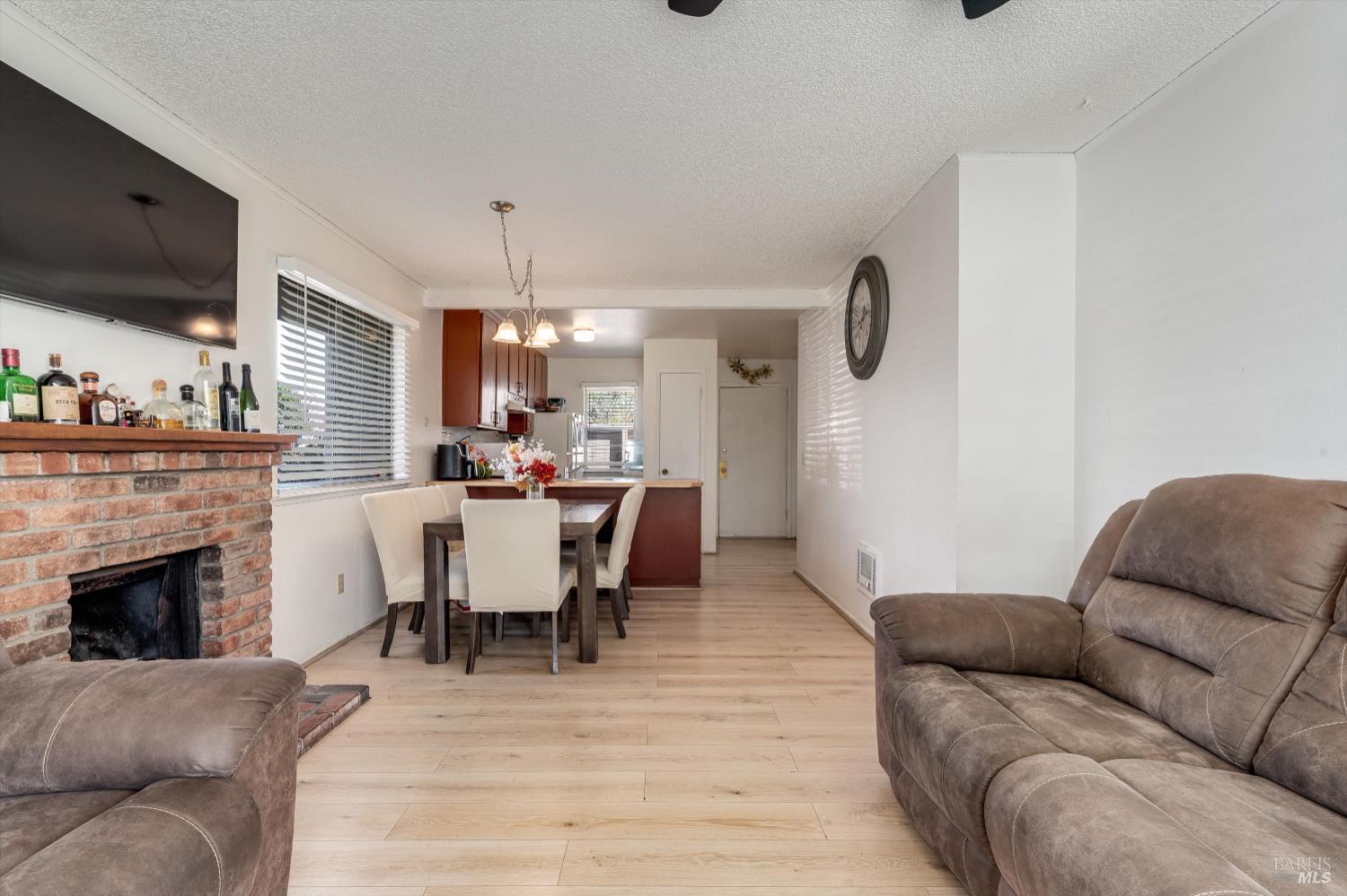 1708 Glenbrook Drive, Unit F Santa Rosa, CA 95401 - Photo 23 of 37