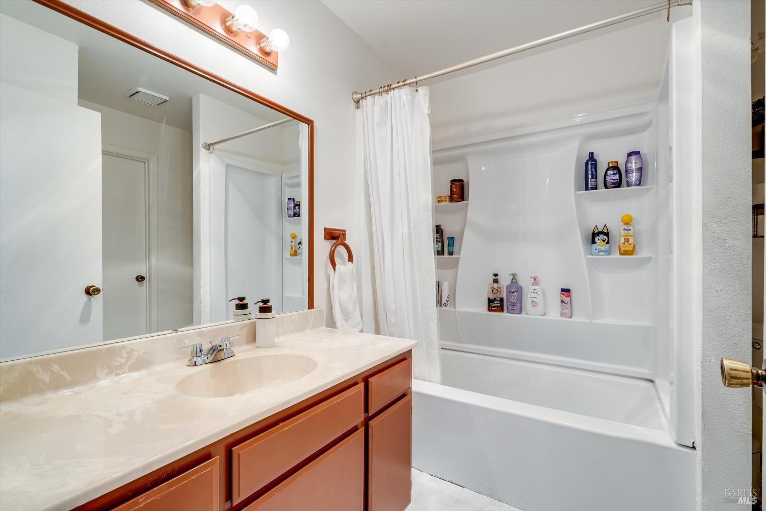 1708 Glenbrook Drive, Unit F Santa Rosa, CA 95401 - Photo 28 of 37