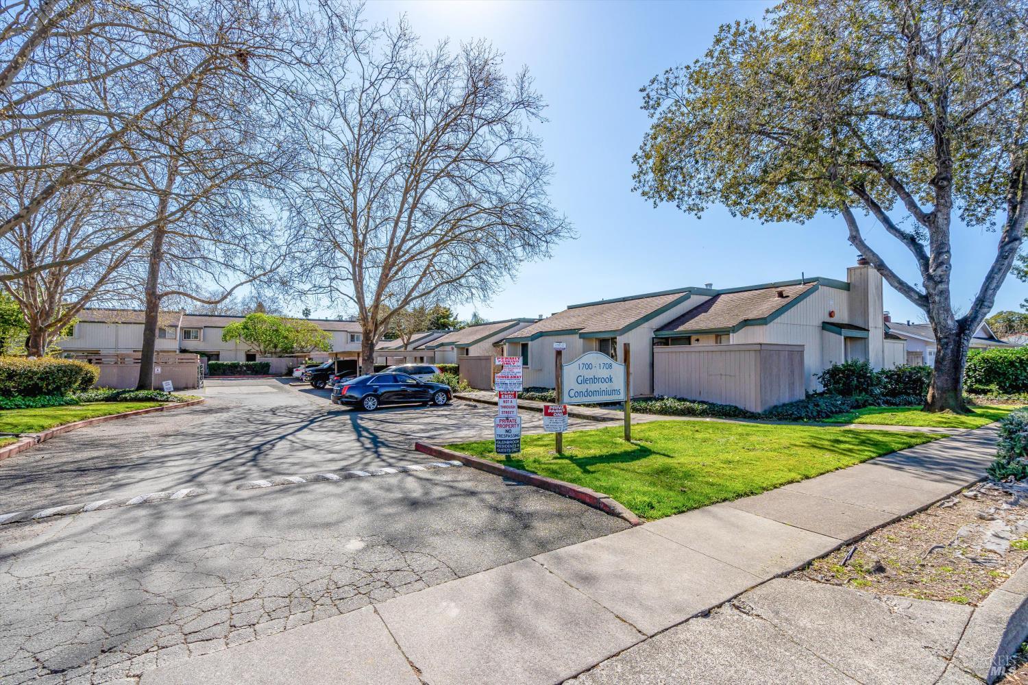 1708 Glenbrook Drive, Unit F Santa Rosa, CA 95401 - Photo 36 of 37