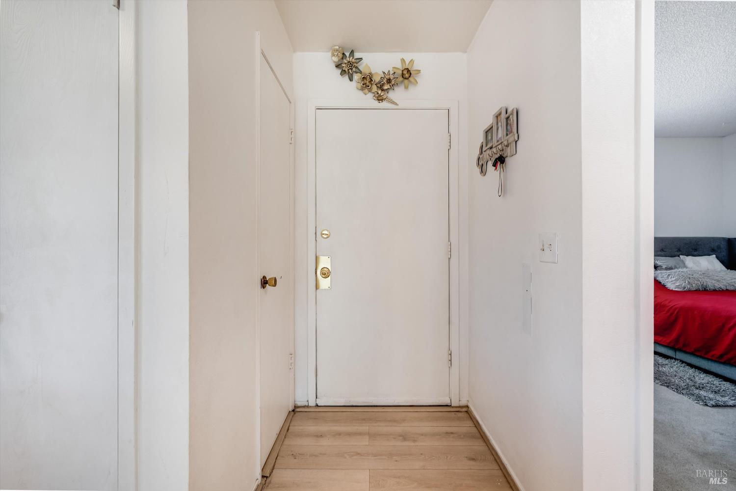 1708 Glenbrook Drive, Unit F Santa Rosa, CA 95401 - Photo 7 of 37