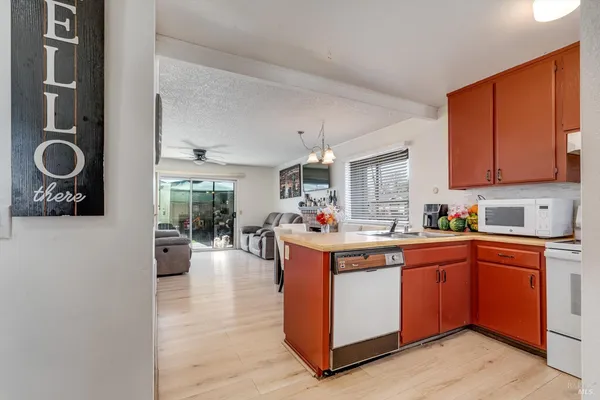 $369,000 | 1708 Glenbrook Drive, Unit F, Santa Rosa, CA 95401